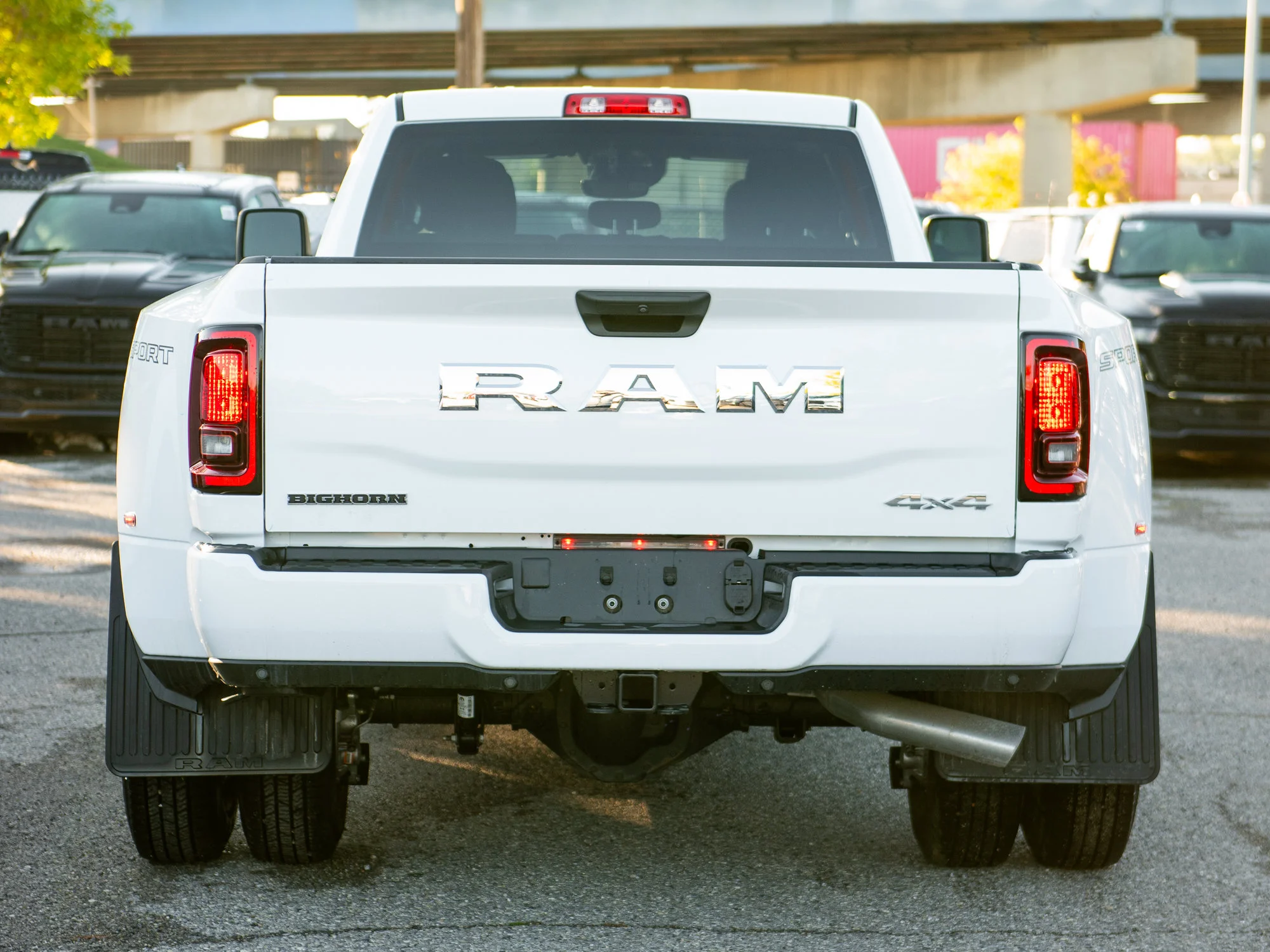 New 2026 White RAM Big Horn* Crew Cab 4x4 image 5