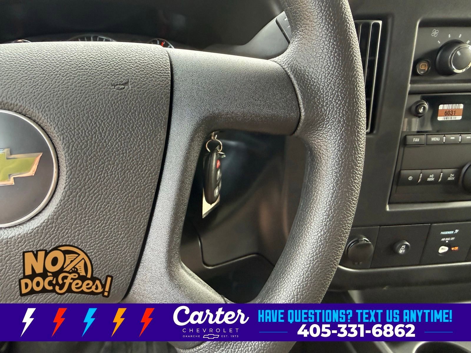 2025 Chevrolet Express Cargo Work Van - Photo 14