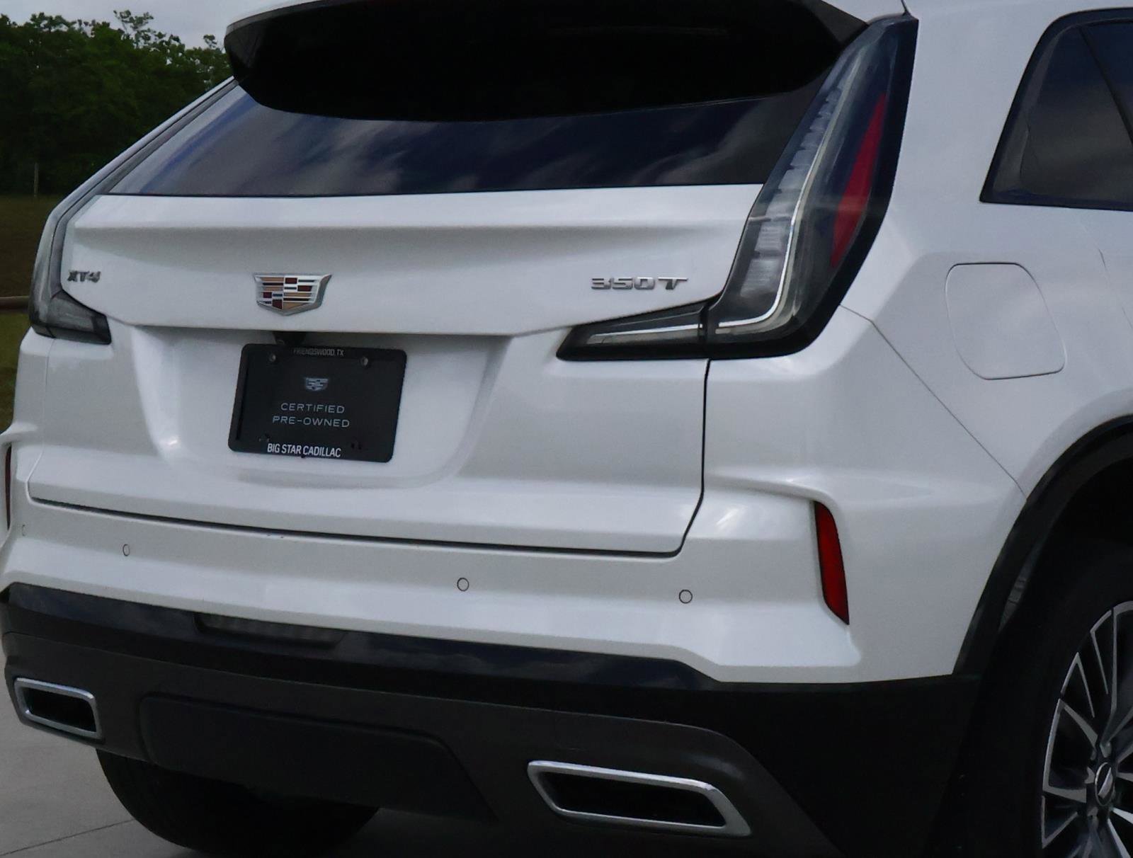 Used 2024 Crystal White Tricoat Cadillac Sport image 10