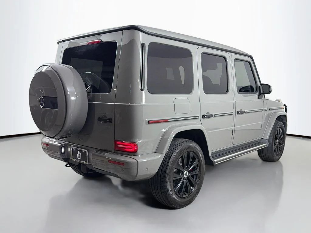 Used 2021 Gray Mercedes-Benz G 550 image 5