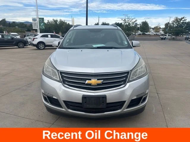 Used 2015 Chevrolet Traverse 2LT with VIN 1GNKVHKD1FJ182374 for sale in Loveland, CO