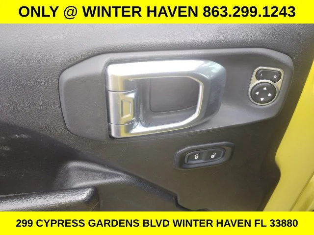 Used 2024  Jeep Rubicon 4xe image 9