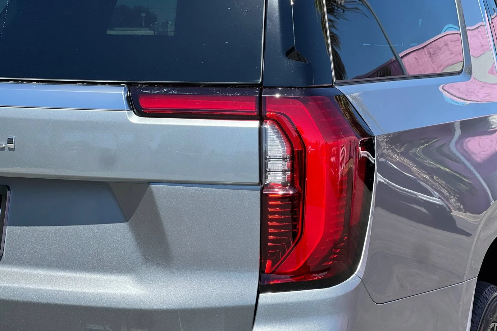 2026 GMC Yukon XL Denali - Photo 24