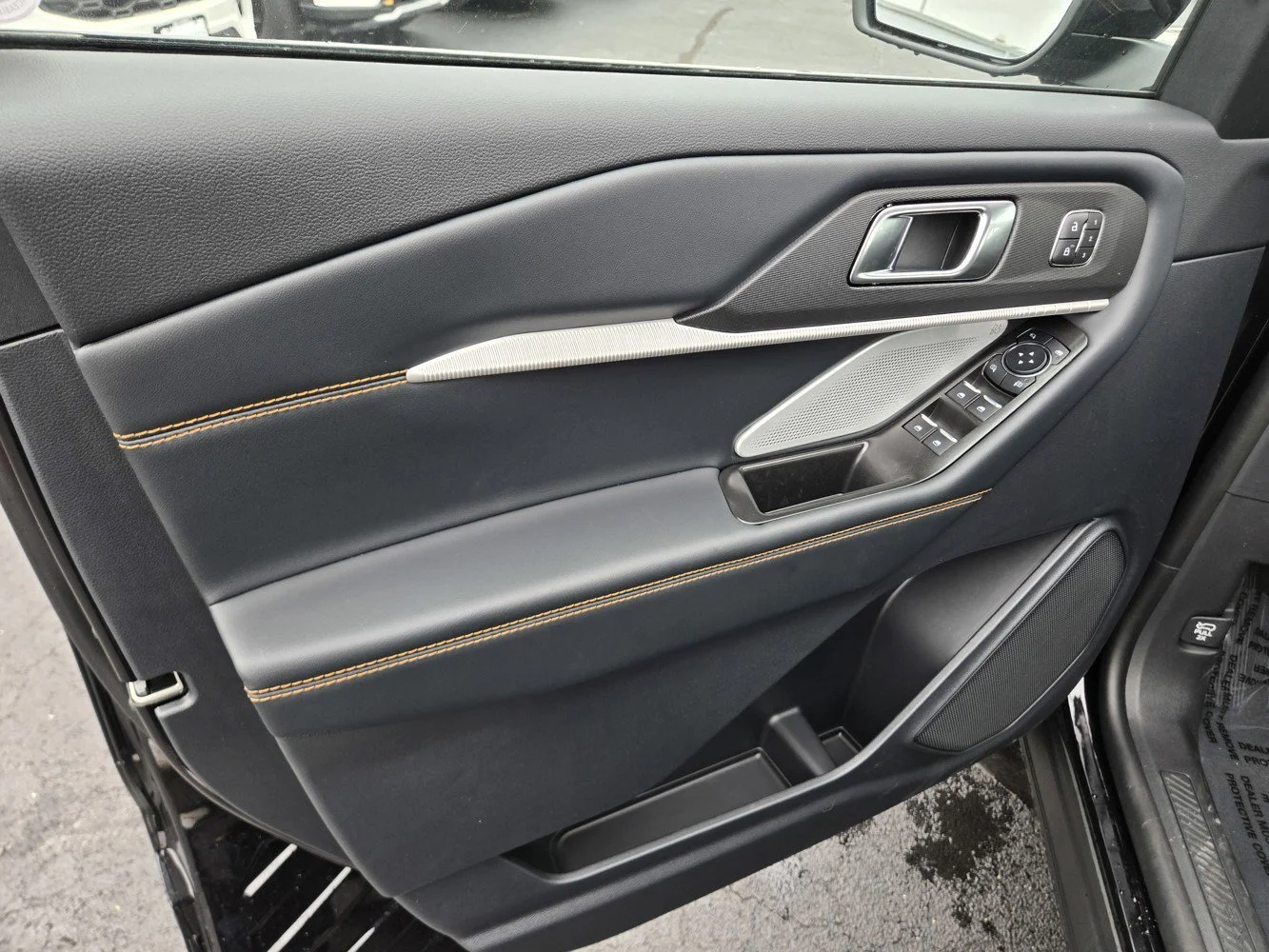 New 2026 Agate Black Metallic Ford Tremor image 29