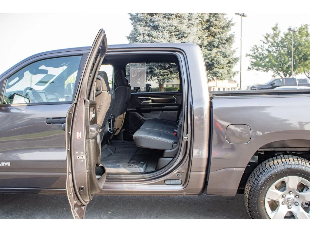 Used 2023 Granite Crystal Metallic Clearcoat Ram Big Horn image 15
