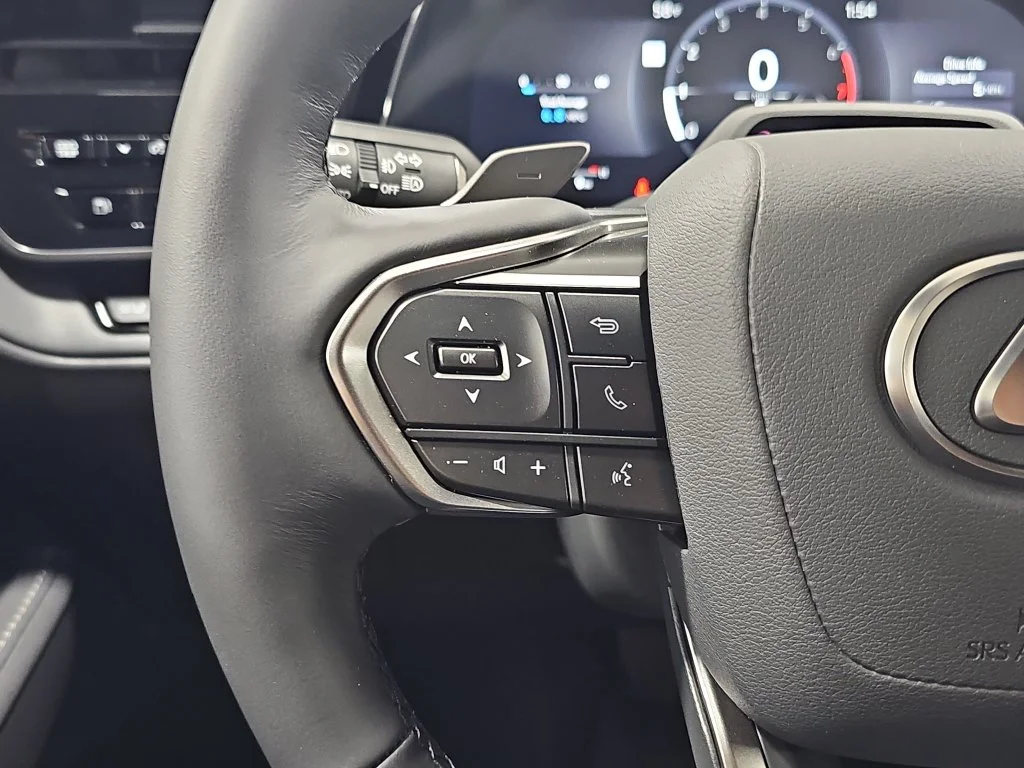 New 2026 Wind Chill Pearl Lexus PREMIUM AWD image 16