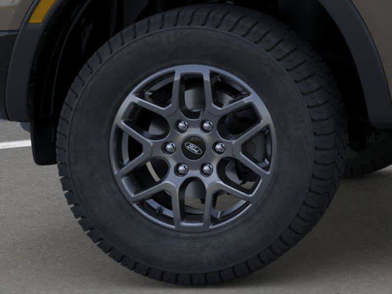 New 2026 Marsh Gray Ford XLT image 19
