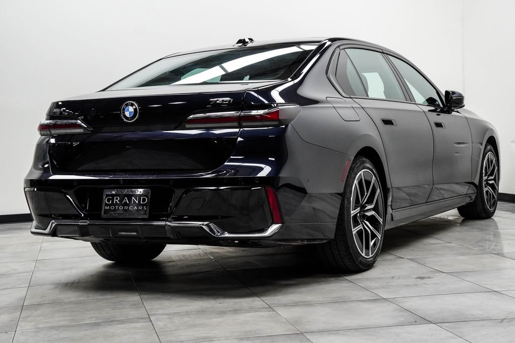 Used 2025 Black BMW 740i xDrive image 12