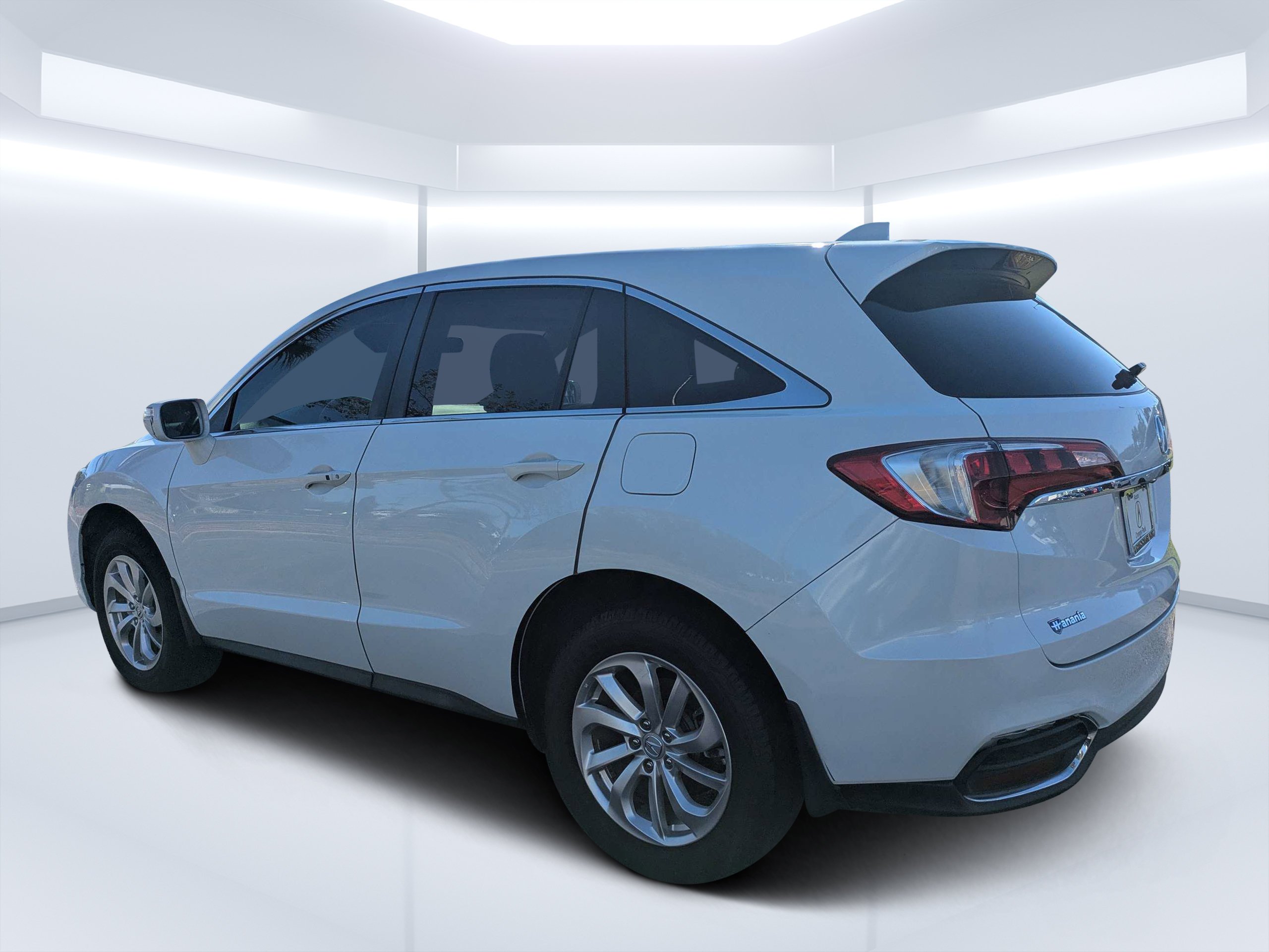 Used 2018 White Diamond Pearl Acura RDX image 39