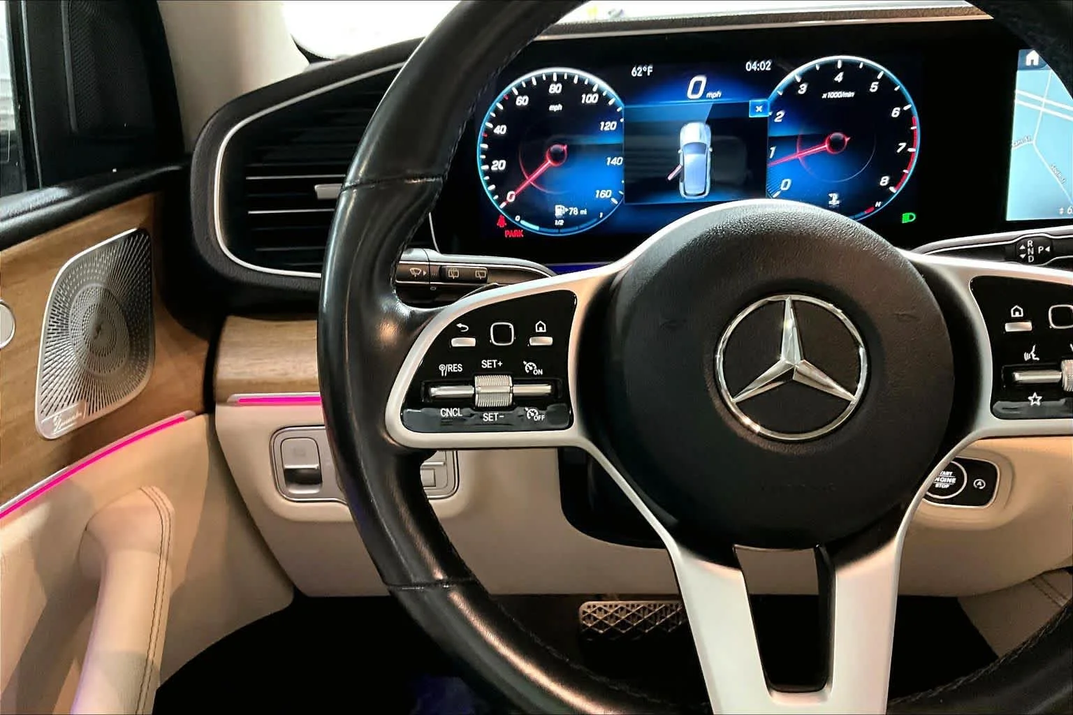 Used 2021 Polar White Mercedes-Benz GLE 350 image 24