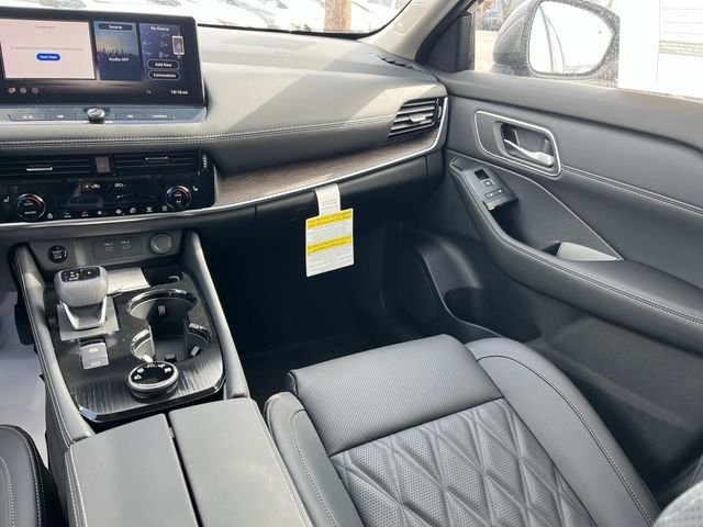 New 2026 Gun Metallic Nissan Platinum image 16