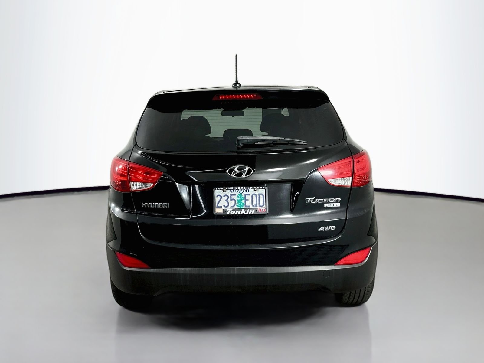 Used 2010 Ash Black Hyundai Limited image 7