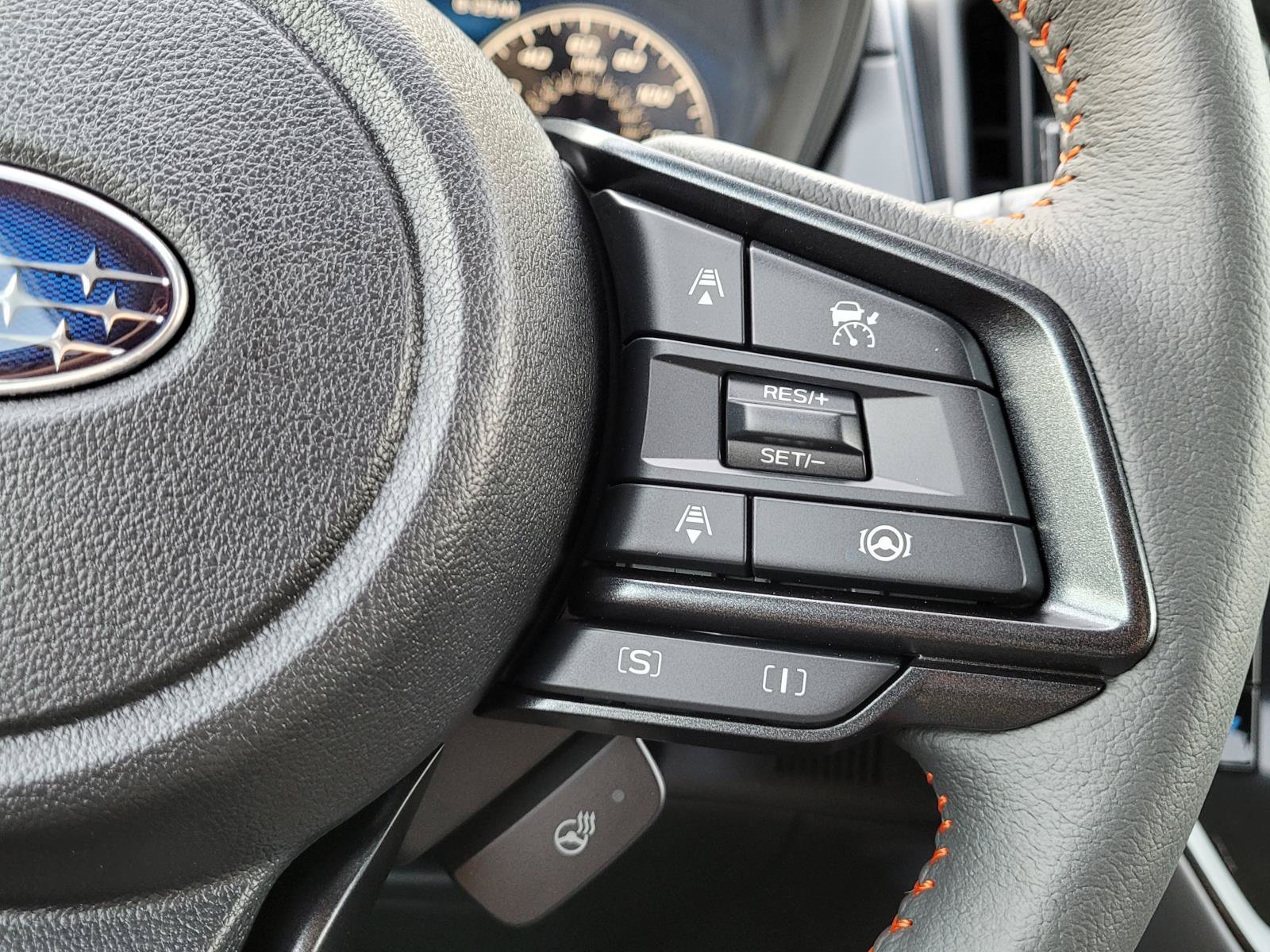 New 2026 MAGNETITE GRAY PEARL Subaru Limited Hybrid image 7