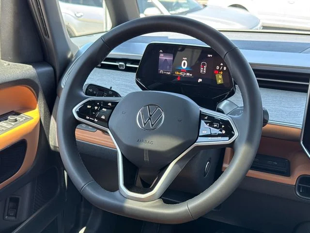 New 2025 Indium Gray W/Candy White Upper Volkswagen Pro S Plus image 32