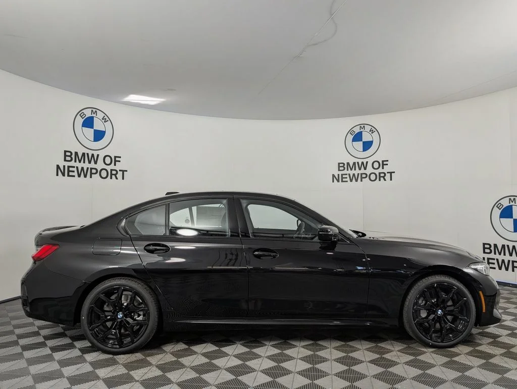 New 2026 Black Sapphire Metallic BMW 330i xDrive image 5