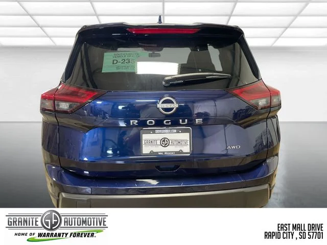 Used 2025 Blue Nissan SV image 5
