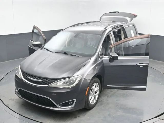 Used 2017 Gray Chrysler Touring L Plus image 52