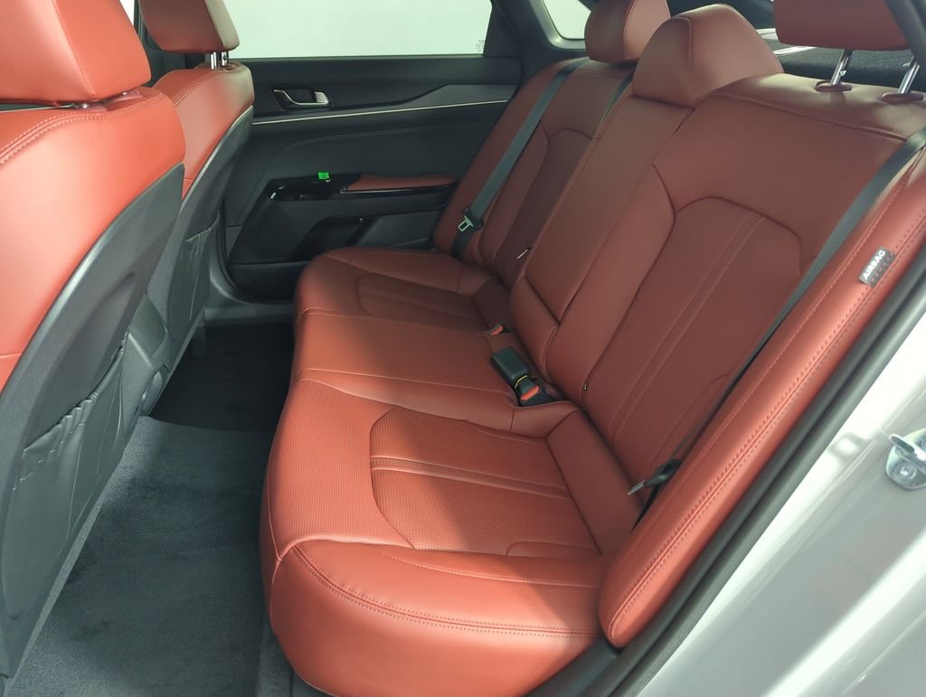 New 2026 Wolf Gray Kia GT-Line image 30
