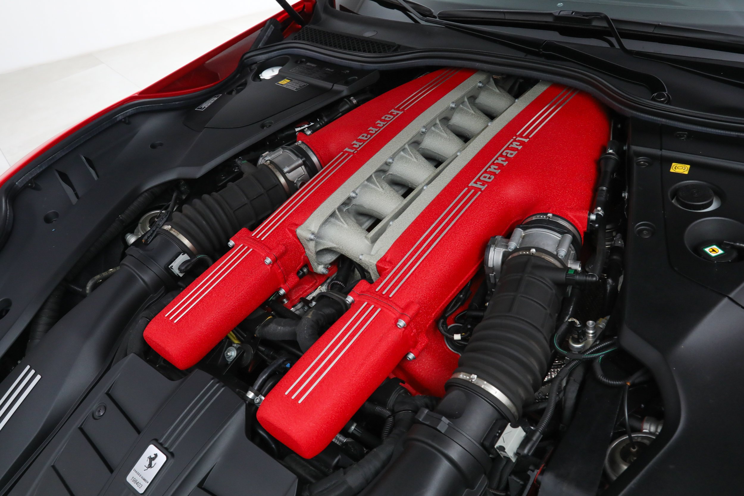 Used 2014 Red Ferrari  image 31