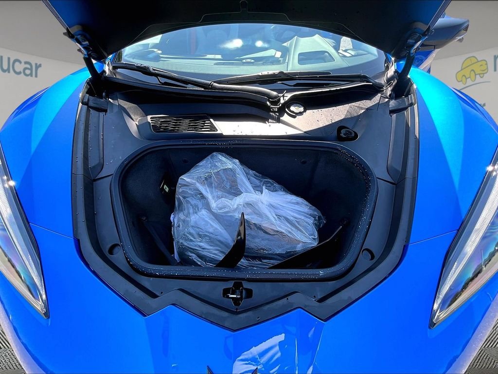 Used 2024 Blue Chevrolet Z06 image 16