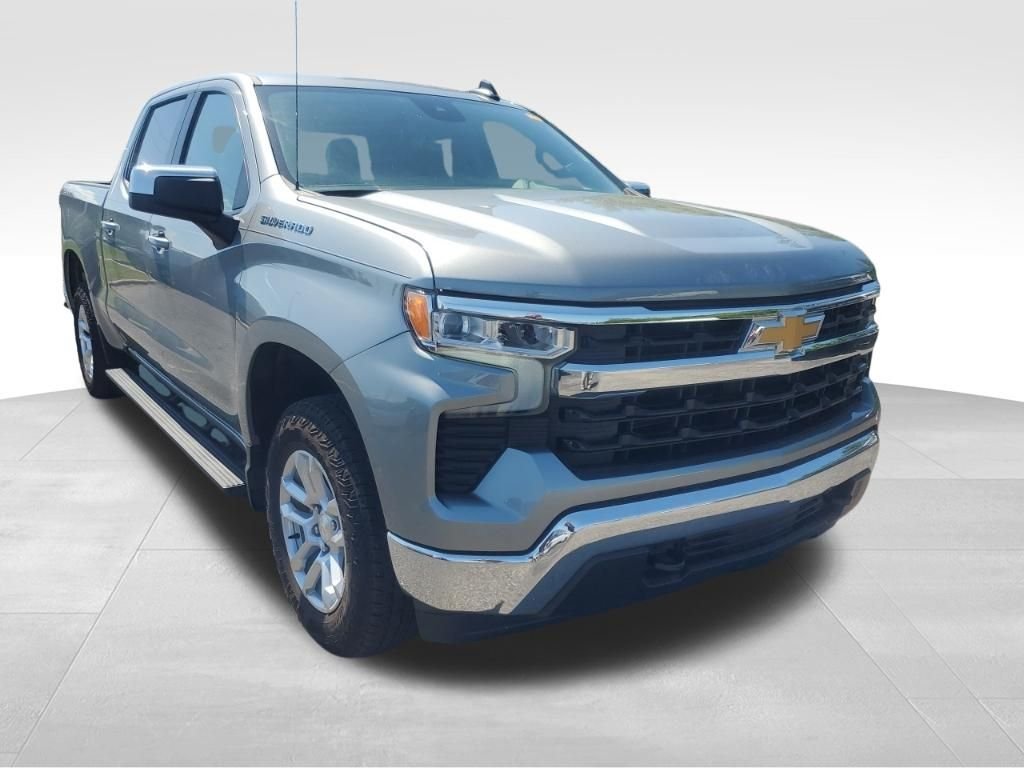Used 2023 Gray Chevrolet LT image 10