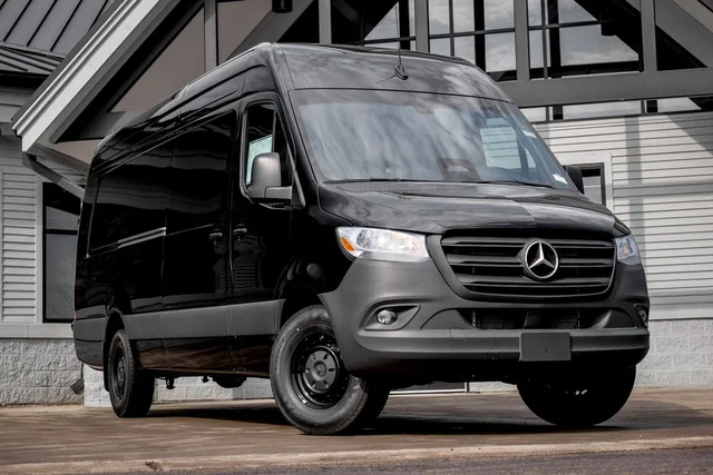 2026 Mercedes-Benz Sprinter 2500 Cargo 170 WB