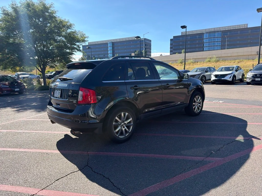 Used 2013 Black Ford Limited image 4