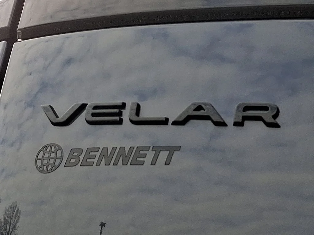 New 2026 Varesine Blue Land Rover Dynamic SE image 19