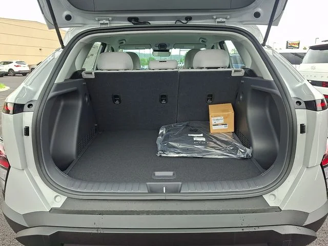 New 2026 Gray Hyundai SE image 18