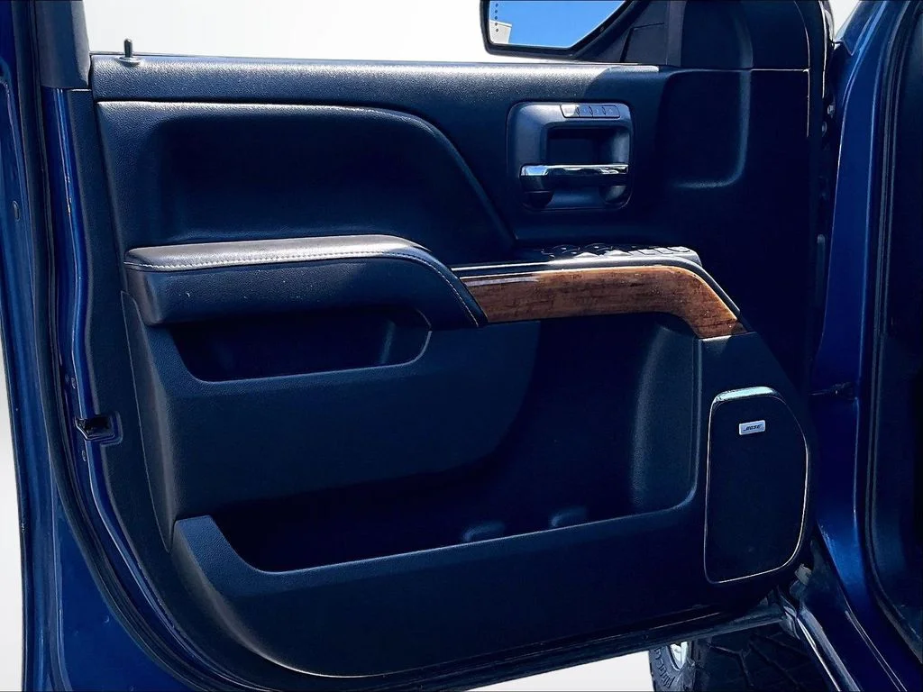 Used 2017 Blue Chevrolet High Country image 24