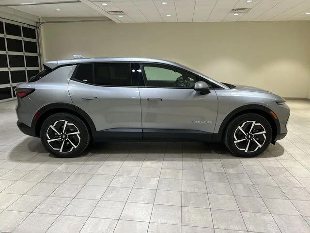 2026 Chevrolet Equinox EV 1LT - Photo 6