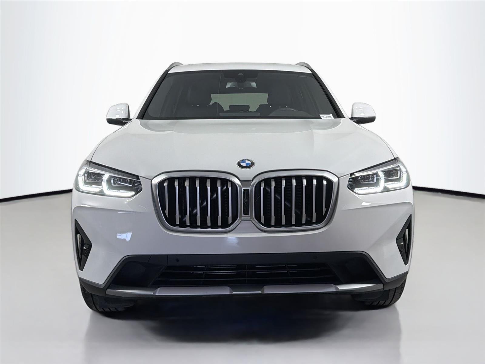 Certified Used 2023 Alpine White BMW sDrive30i image 2