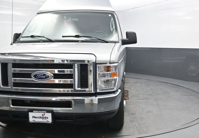 Used 2014 Silver Ford Commercial image 2
