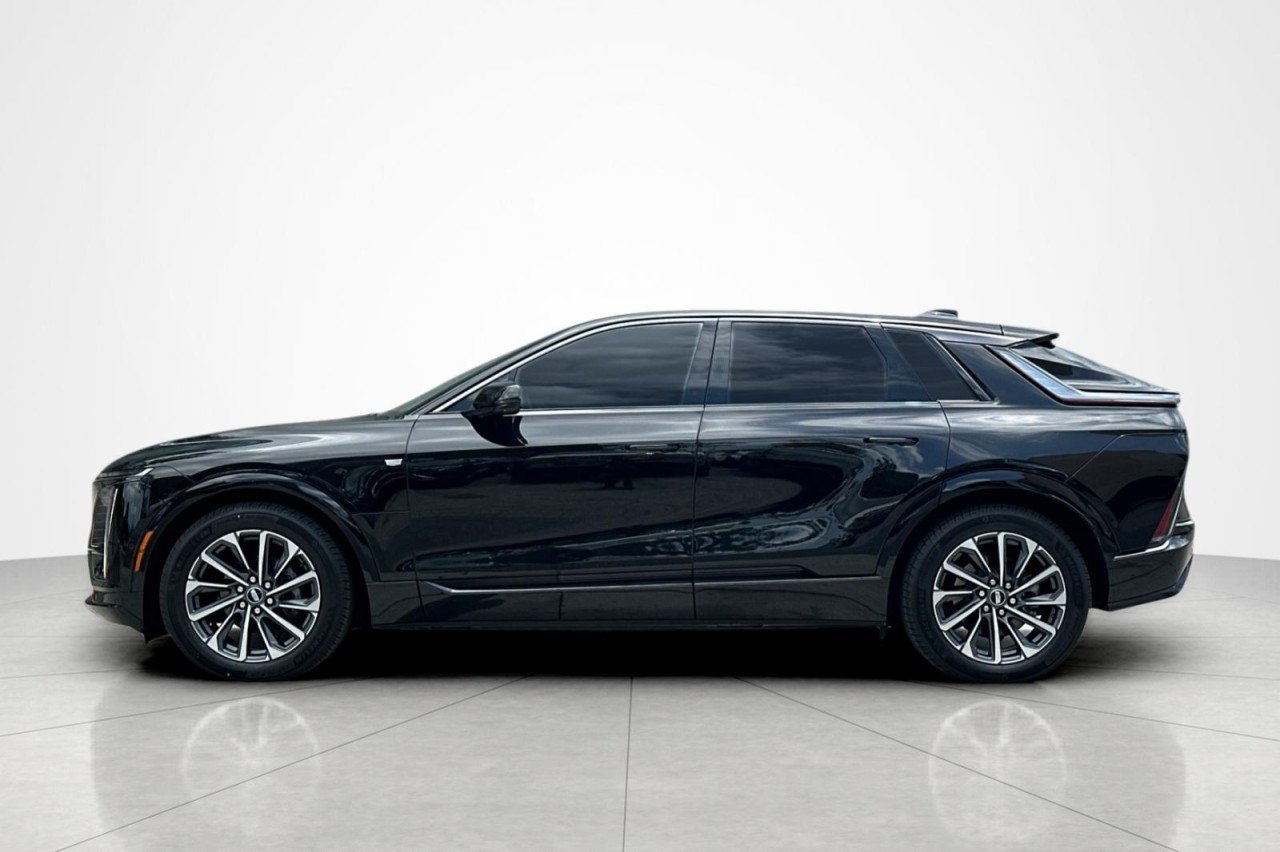 Used 2024 Cadillac LYRIQ Sport 1 with VIN 1GYKPTRL0RZ127062 for sale in Ontario, CA