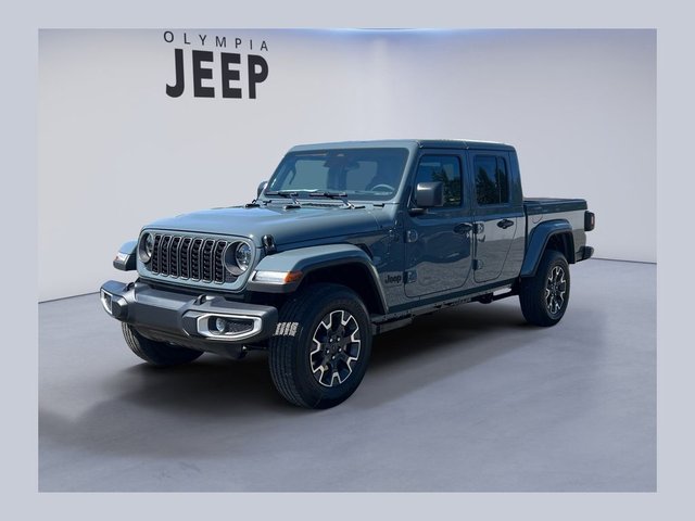2026 Jeep Gladiator Sahara