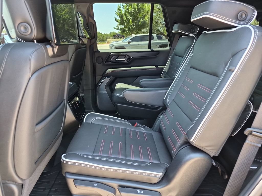 Used 2026 Titanium Rush Metallic GMC AT4 Ultimate image 37