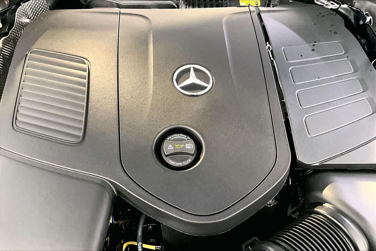 New 2026 Cirrus Silver Metallic Mercedes-Benz GLC 300 image 14