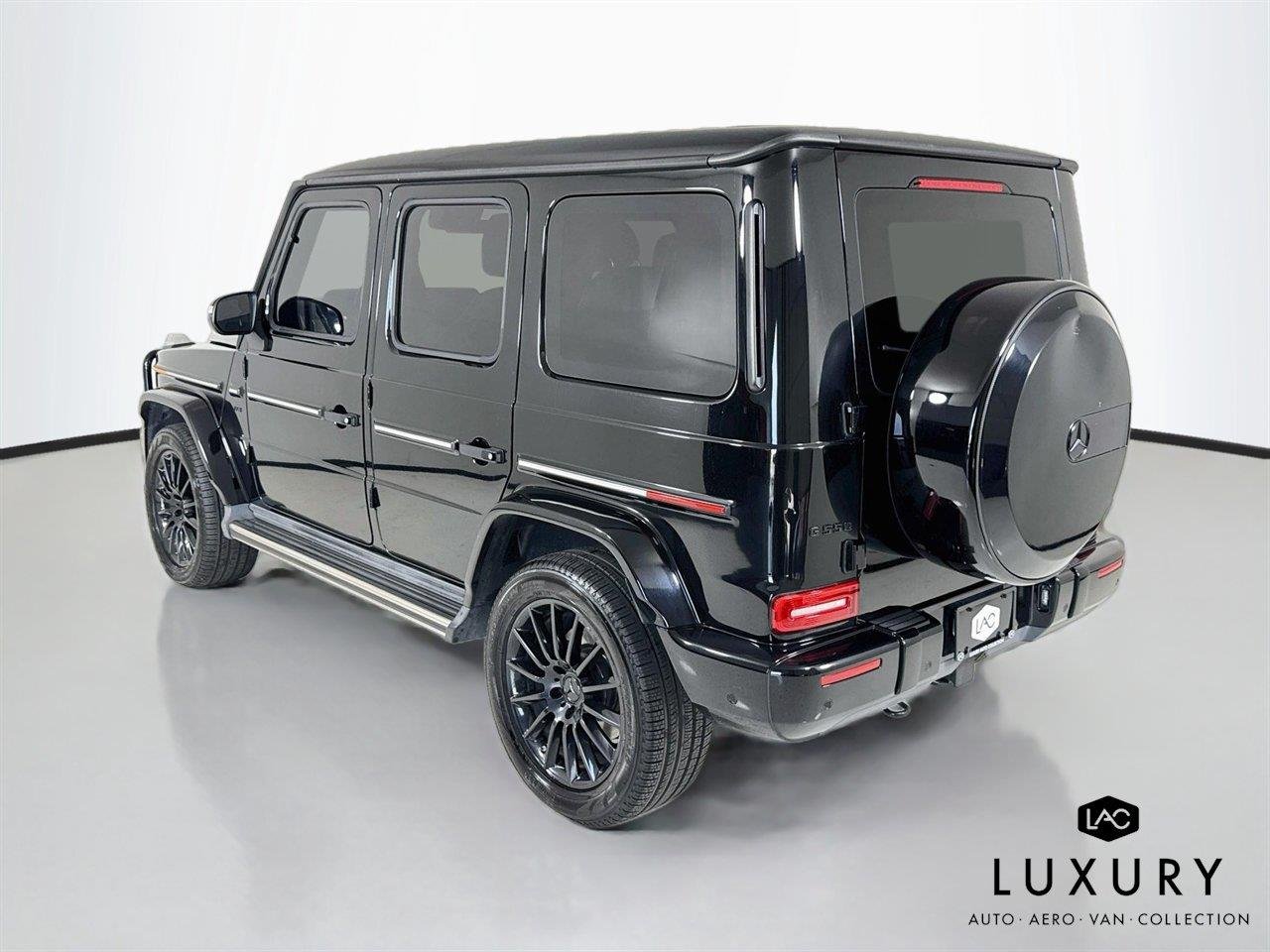 Used 2022 Black Mercedes-Benz G 550 | Exclusive Int Pkg | AMG® Line | One Owner image 7