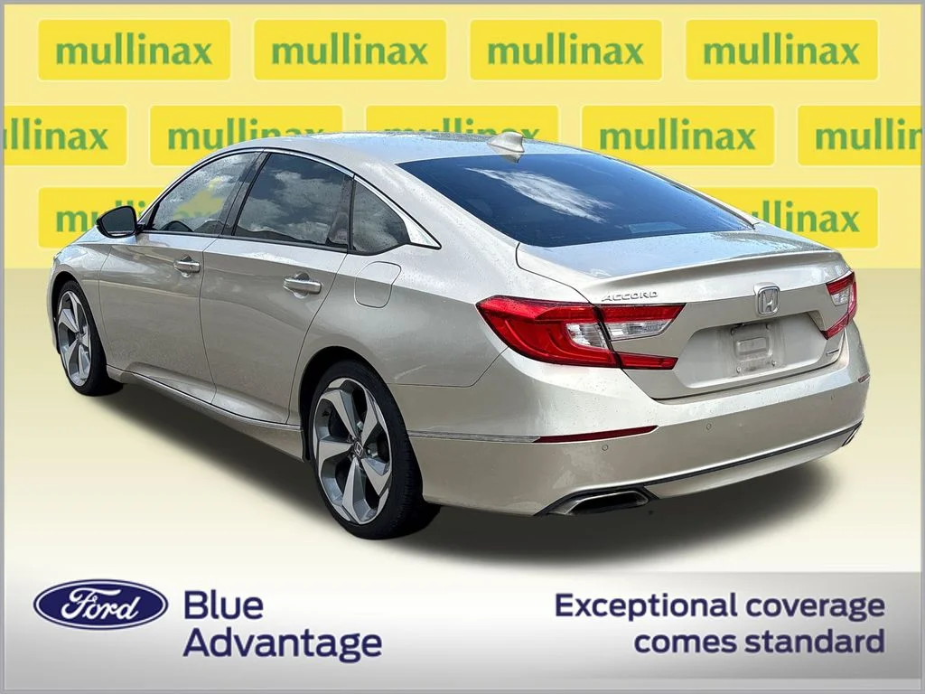 Certified Used 2018 Beige Honda Touring image 9
