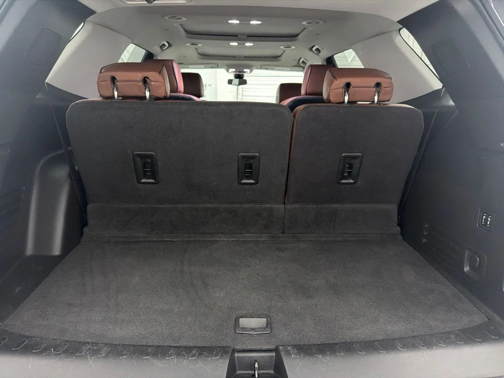 Used 2019 Beige Chevrolet High Country image 31