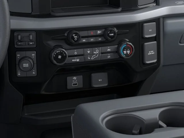 New 2026 Agate Black Metallic Ford F-250® XLT image 15