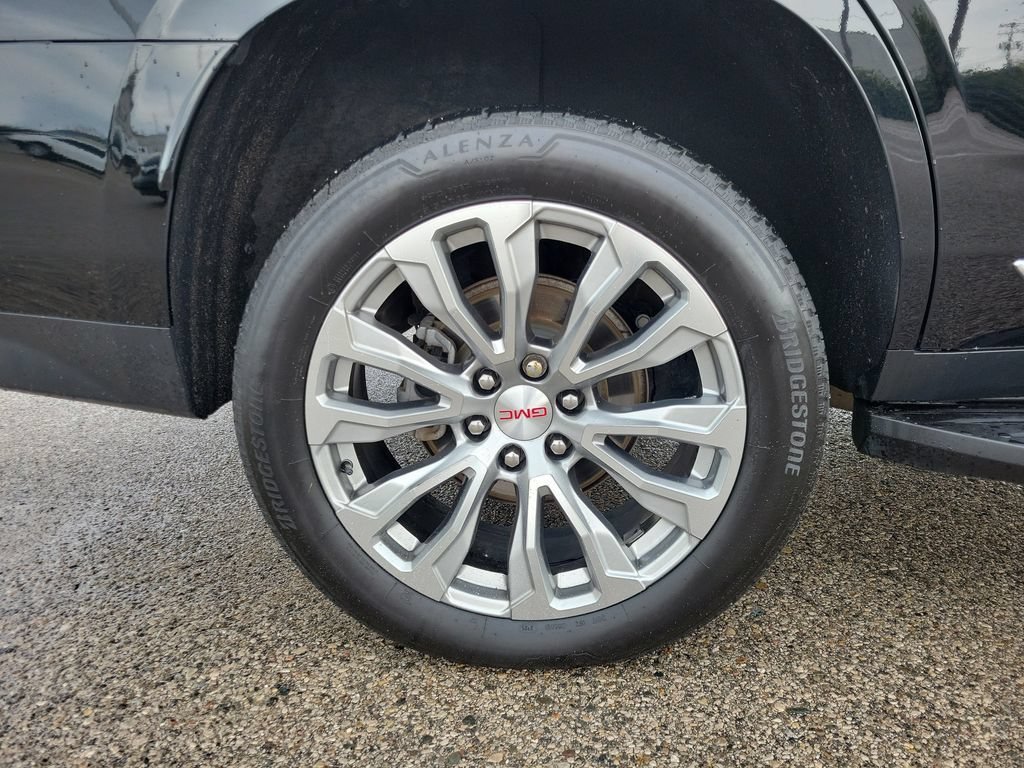 Certified Used 2024 Onyx Black GMC Denali image 5