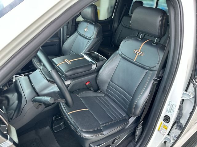 Used 2023 White Ford Platinum image 12