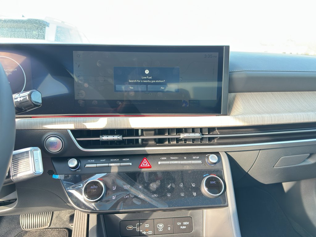 2025 Hyundai Sonata Hybrid Limited - Photo 19