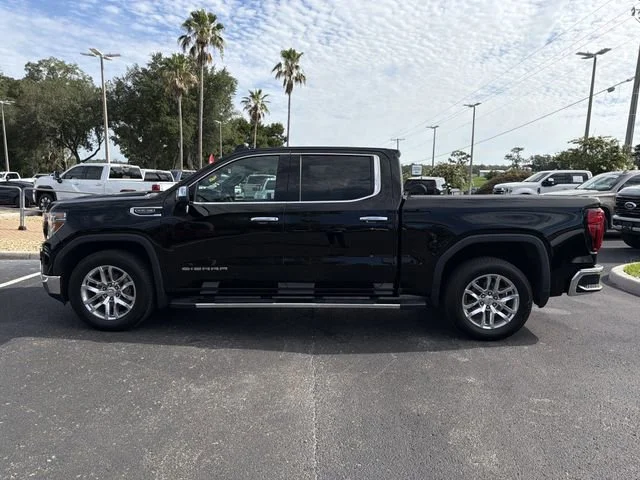 Used 2021 ONYX BLACK GMC SLT image 8