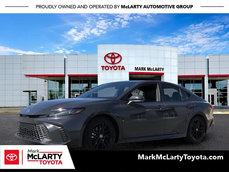 Used 2025 Underground TOYOTA SE image 1