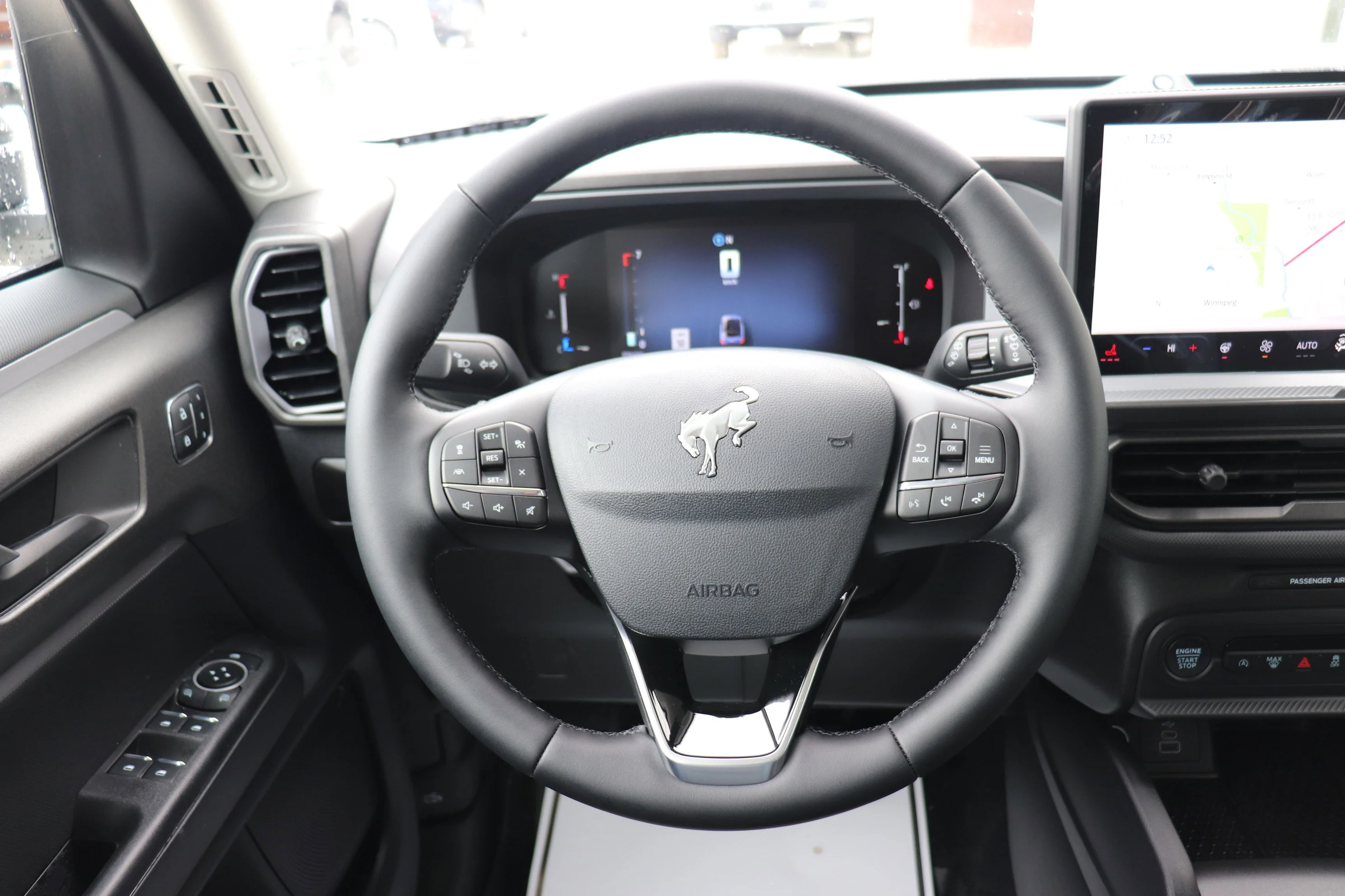 New 2026 CARBONIZED GREY Ford Outer Banks image 9