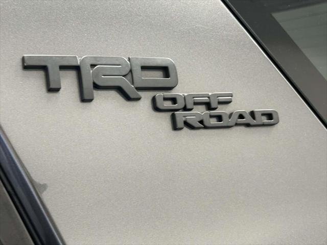 Certified Used 2019 MAGNETIC GRAY MET. Toyota  image 10