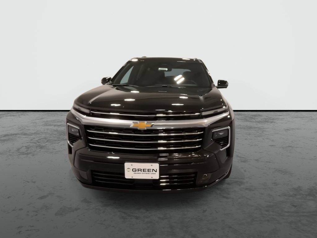 New 2026 Mosaic Black Metallic Chevrolet High Country image 3