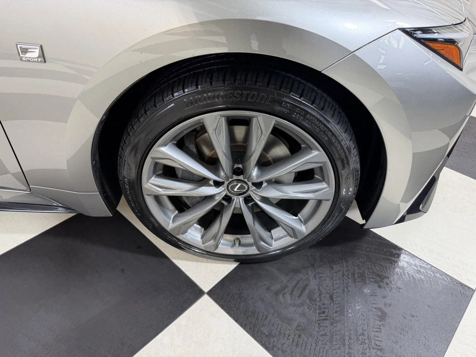 Used 2022 Silver Lexus 350 F SPORT image 28